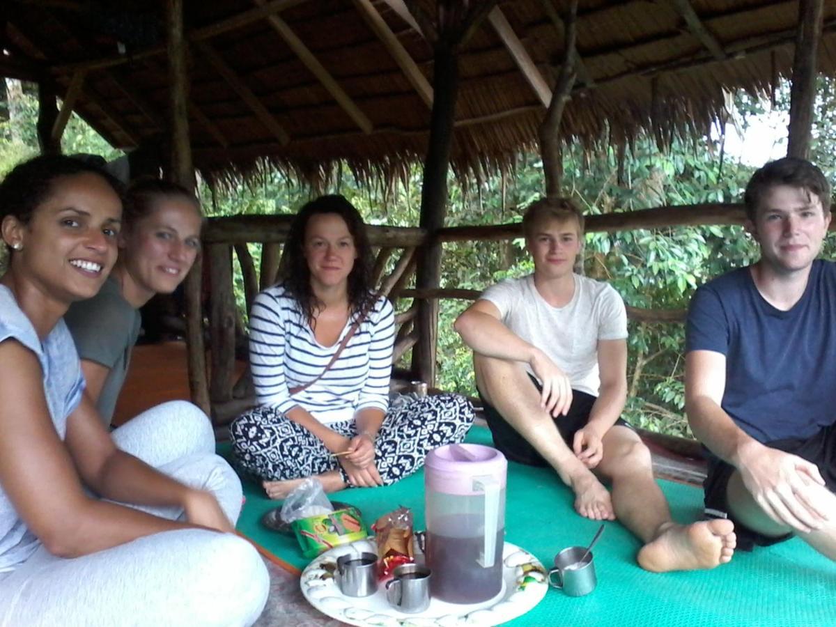 Orangutantreksumatra & Lovely Jungle Lodge Only Book If You Are Treking With Us Bukit Lawang Extérieur photo
